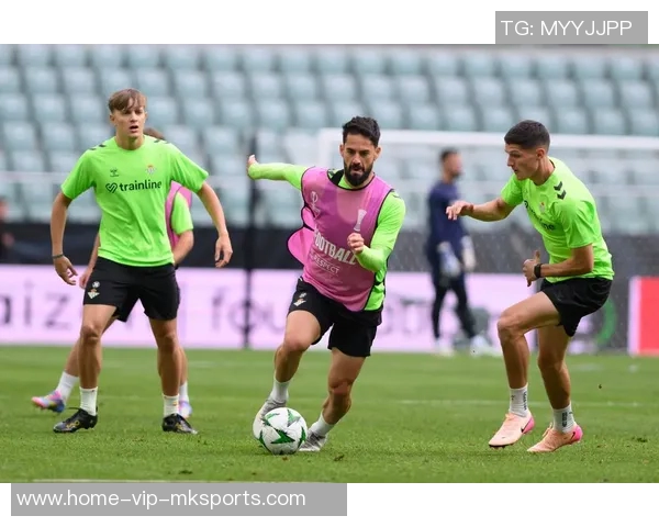 雷恩与贝蒂斯激战在即谁能在欧联杯中脱颖而出